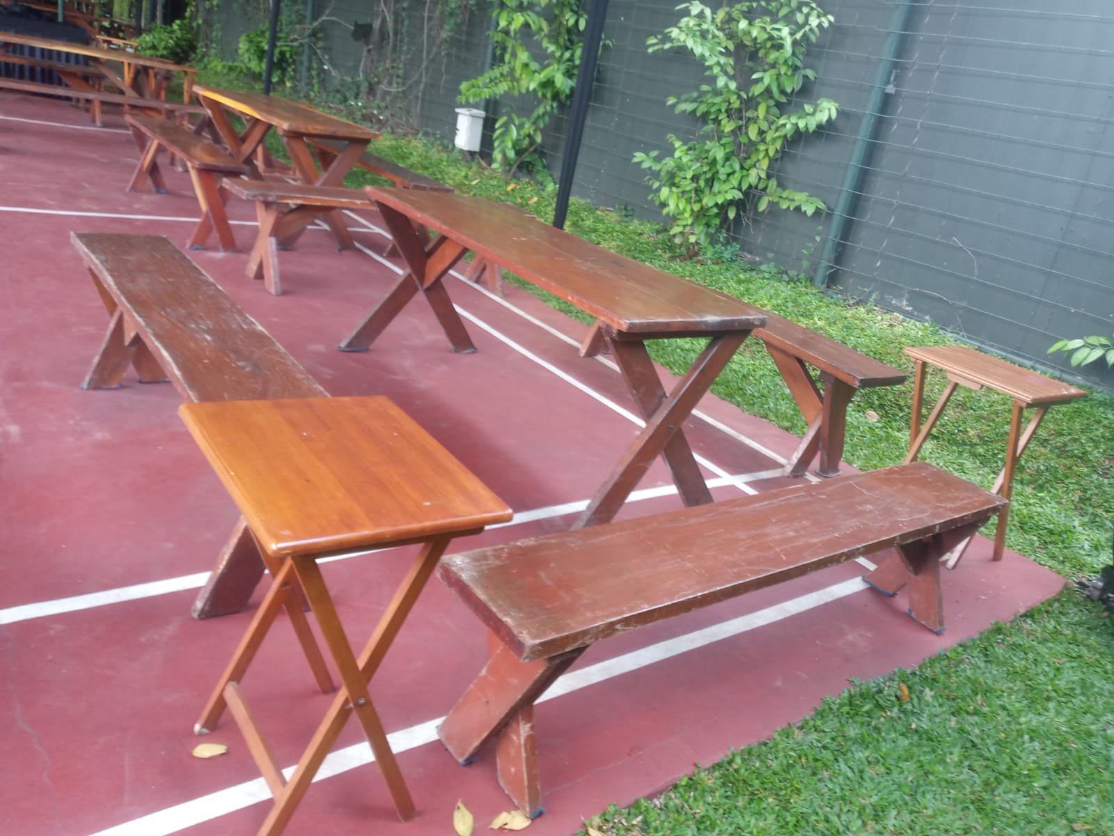Sewa Meja & kursi Taman Di jakarta selatan whatsapp image 2026 04 08 at 01.41.47 (2)