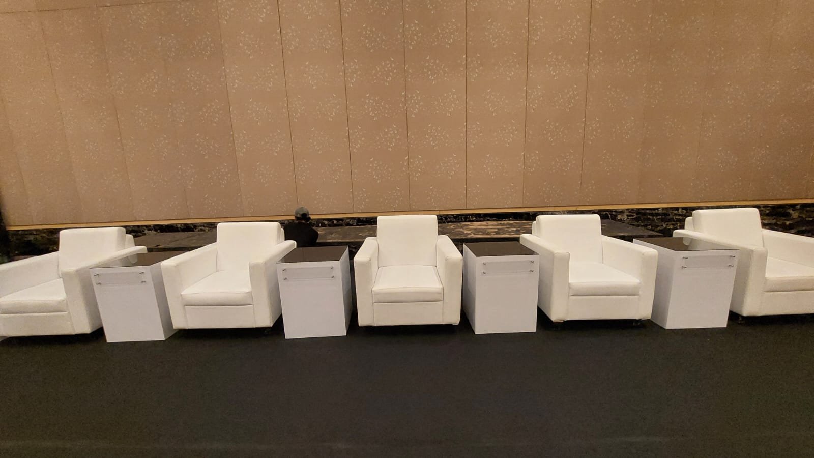 Jasa Sewa Sofa Single Jakarta Timur whatsapp image 2026 05 09 at 02.44.29