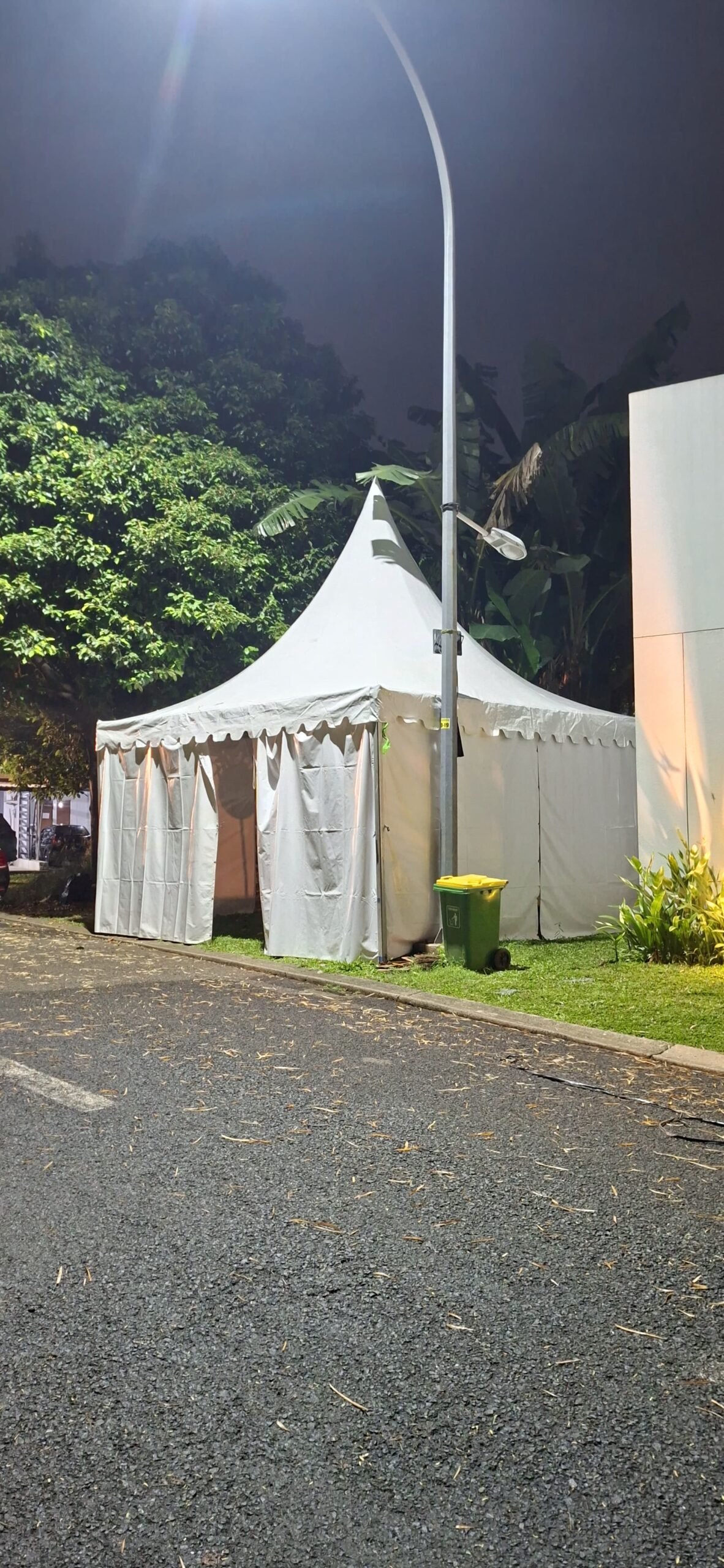 jasa sewa tenda sarnavil uk 5x5 jakarta timur whatsapp image 2026 05 15 at 02.24.28