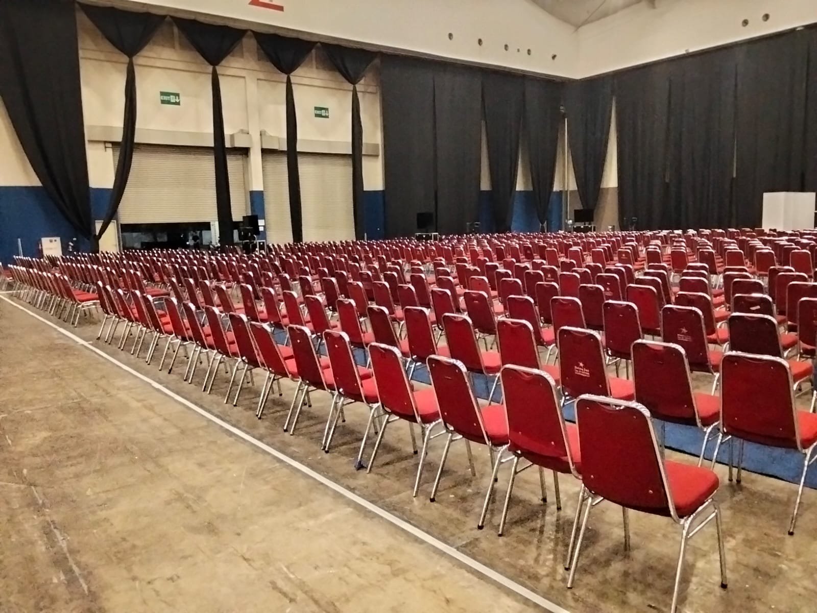 jasa sewa kursi futura polos untuk berbagai kebutuhan acara whatsapp image 2026 07 16 at 02.22.11 (2)