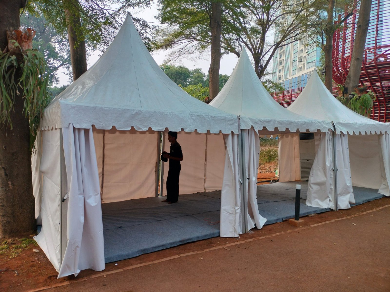 Jasa Sewa Tenda Sarnafil untuk Berbagai Acara whatsapp image 2026 09 28 at 08.56.37 (2)